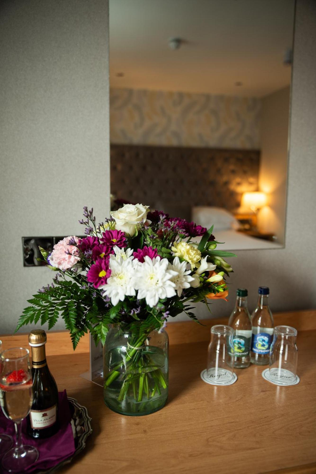 קוקסטאון The Royal Hotel מראה חיצוני תמונה