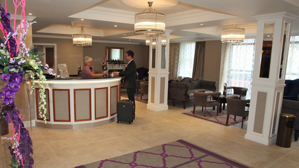 קוקסטאון The Royal Hotel מראה חיצוני תמונה