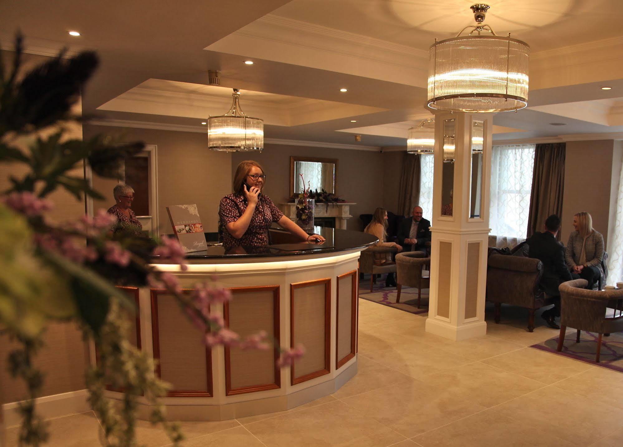 קוקסטאון The Royal Hotel מראה חיצוני תמונה